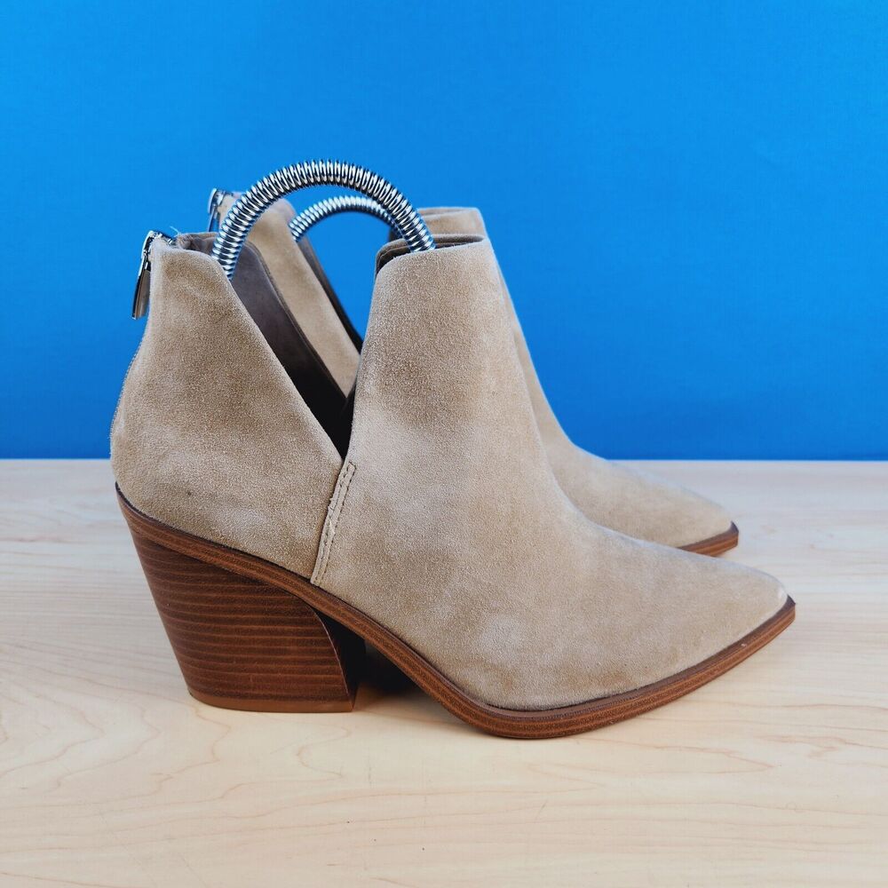 Vince Camuto‎ Gigietta Womens Size 11 M Booties Tan/Nude Suede ankle back zipper